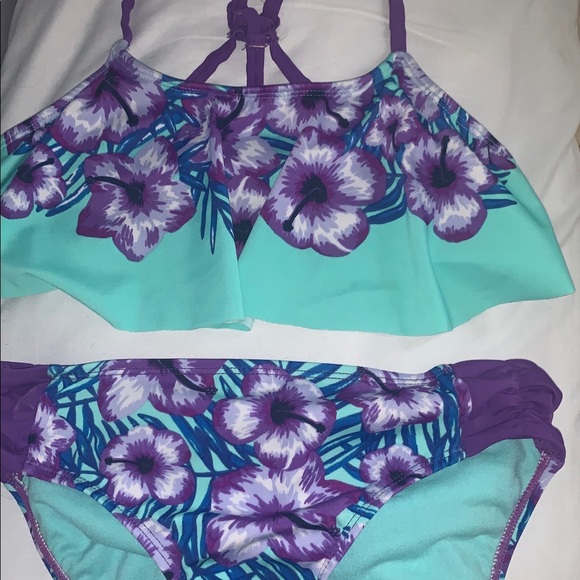 Bathing suit - Picture 2 of 2